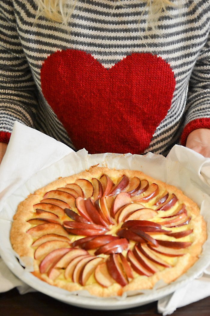 Crostata di mele e amaretti senza glutine